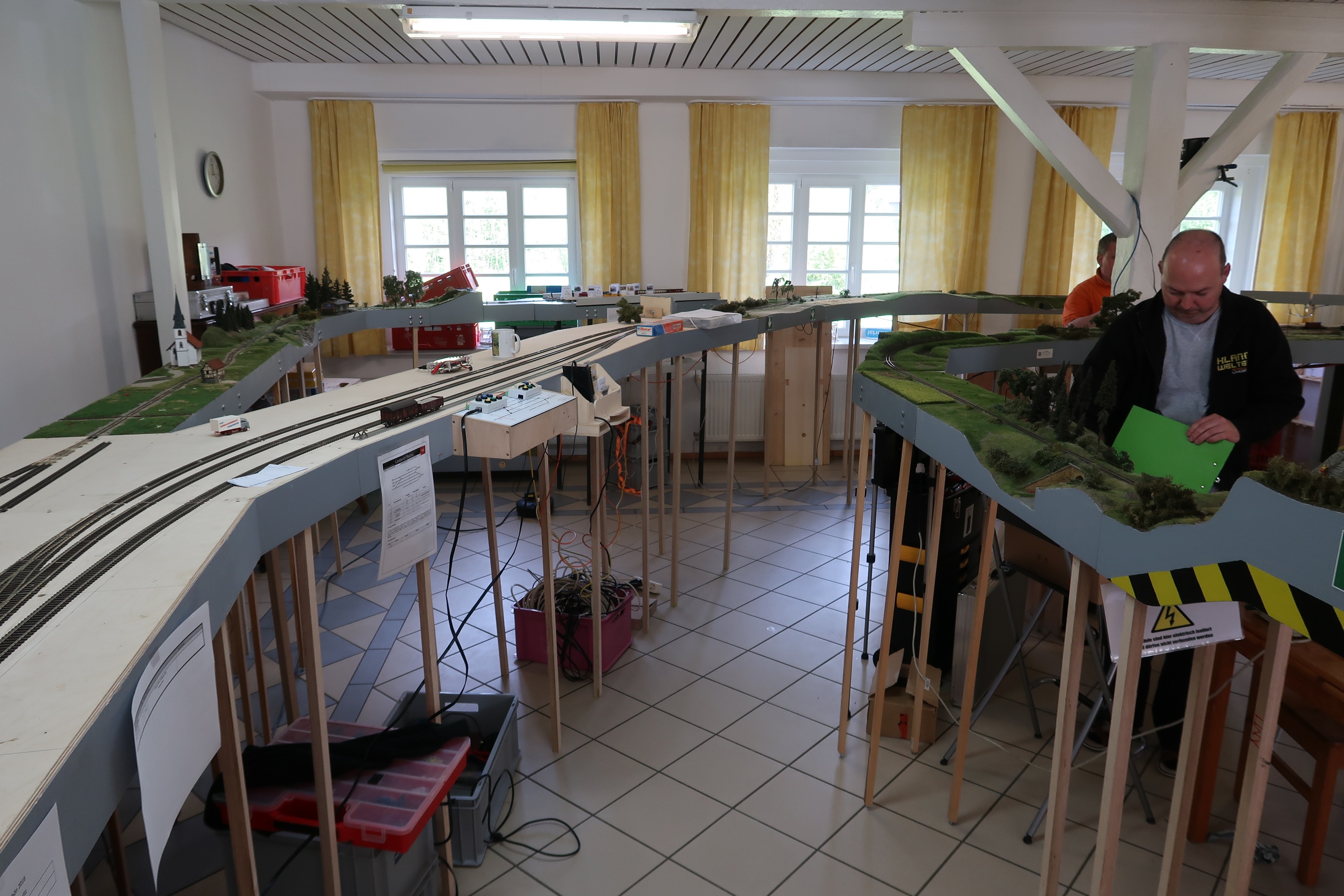 In loser Reihenfolge folgen nun ein paar Fotos der Module und Szenen